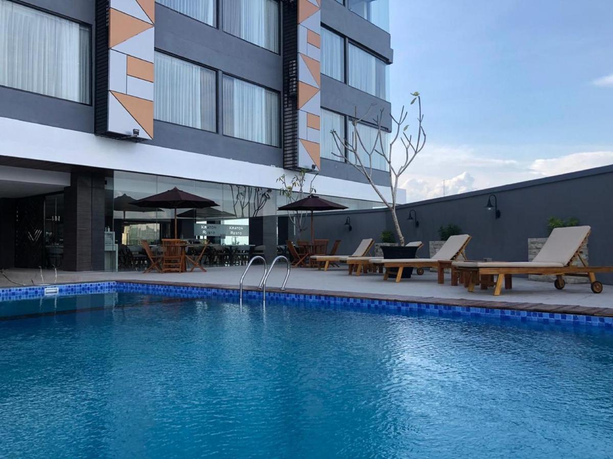 Zenith Premiere Hotel Baubau Exteriér fotografie